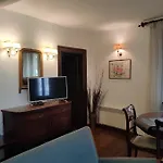 Vintage House By The Sea Apartamento Khorevtón