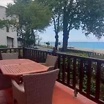 Vintage House By The Sea דירה חורפטו