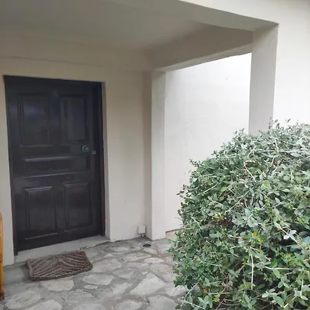 Sea View Vintage & River Ground Apartment Chorefton