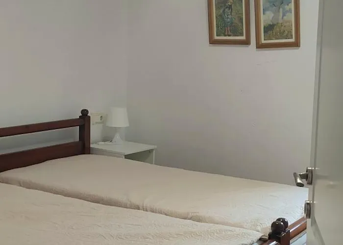 Vintage House By The Sea * Chorefton